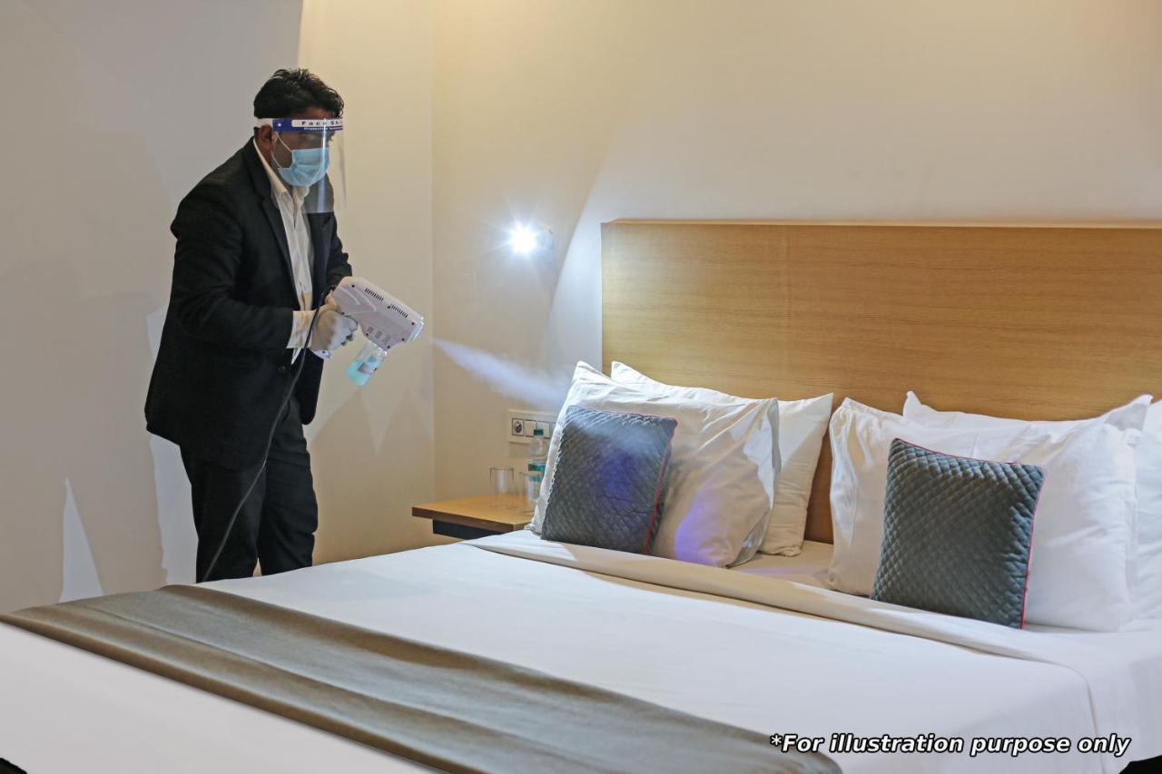 Hotel Gokul Solitaire, Surat Bhatha Luaran gambar
