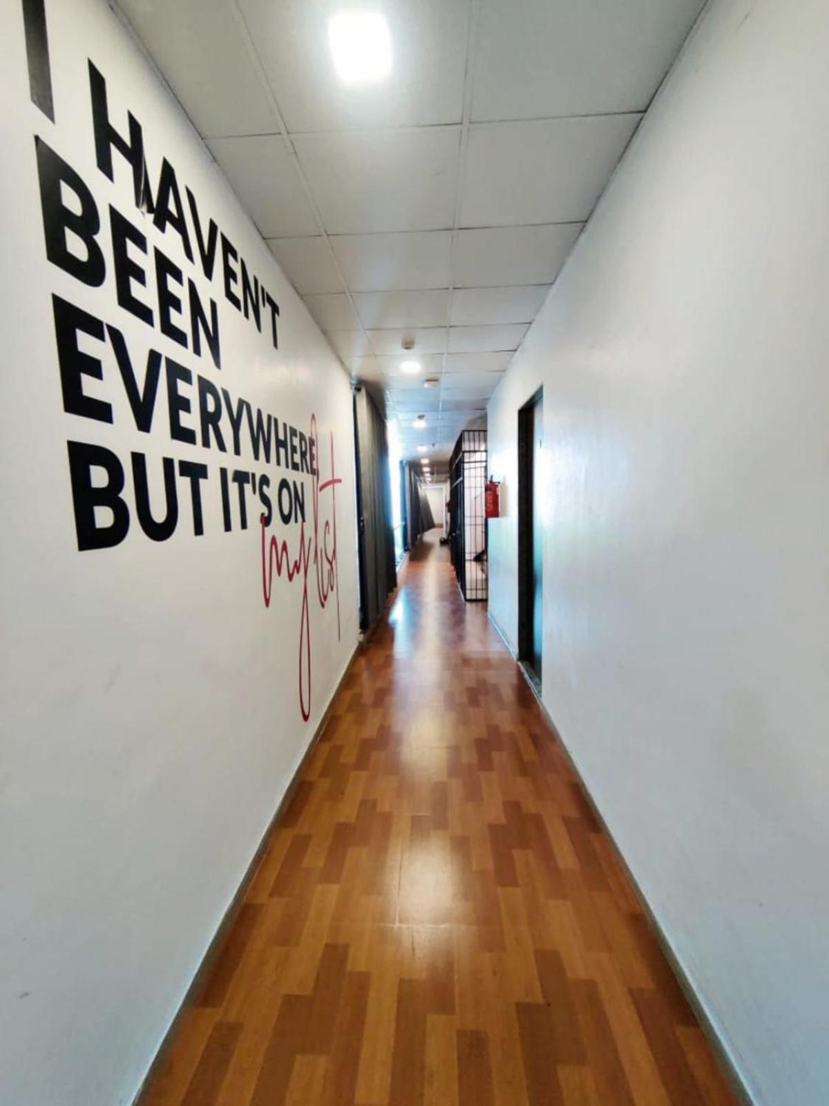 Hotel Gokul Solitaire, Surat Bhatha Luaran gambar